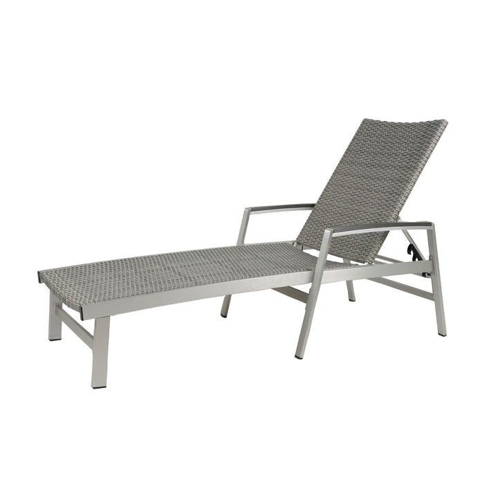 Oaxton - Chaise Lounge