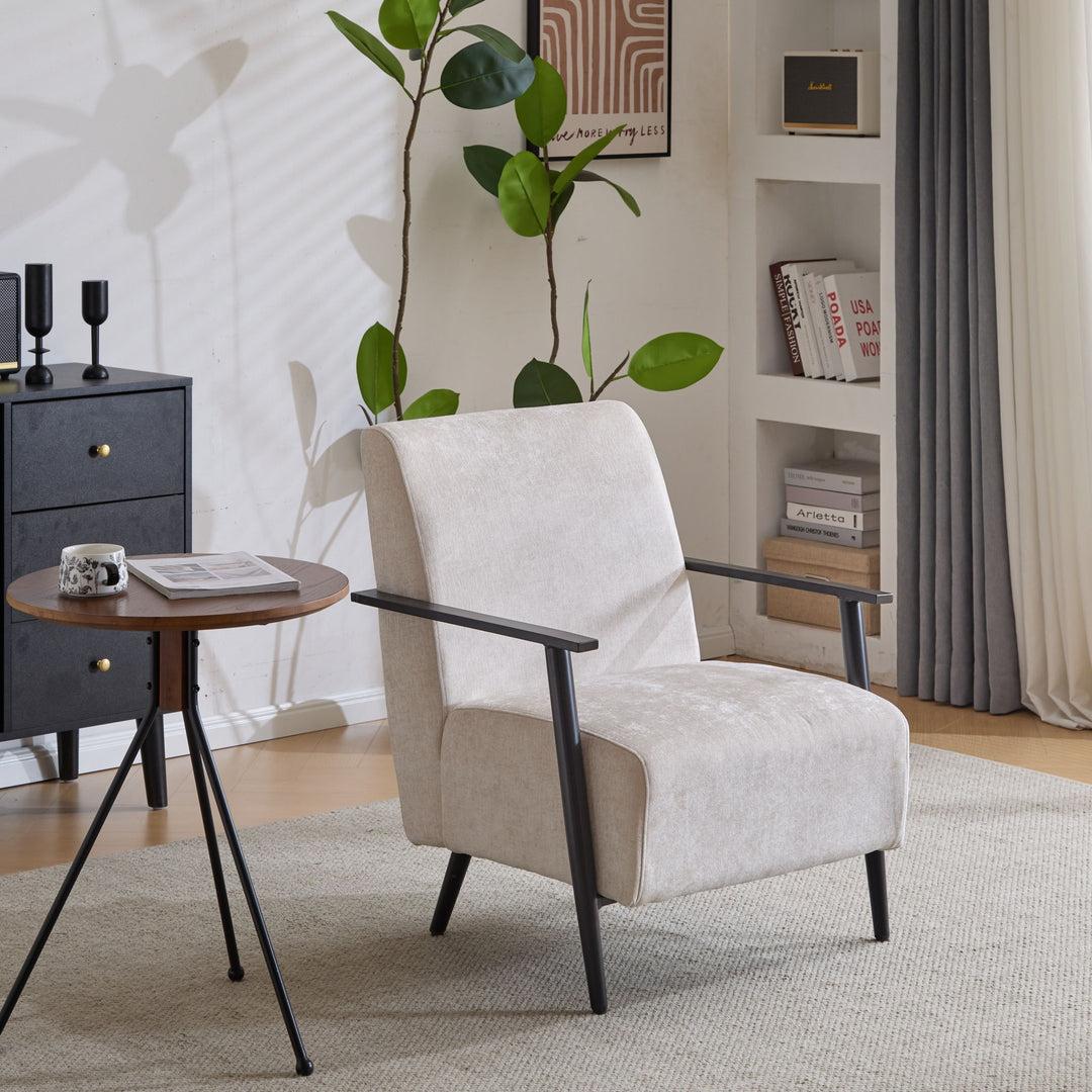 Modern Lounge Chair With Upholstery