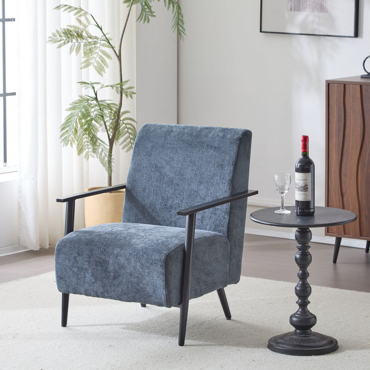Modern Lounge Chair With Upholstery