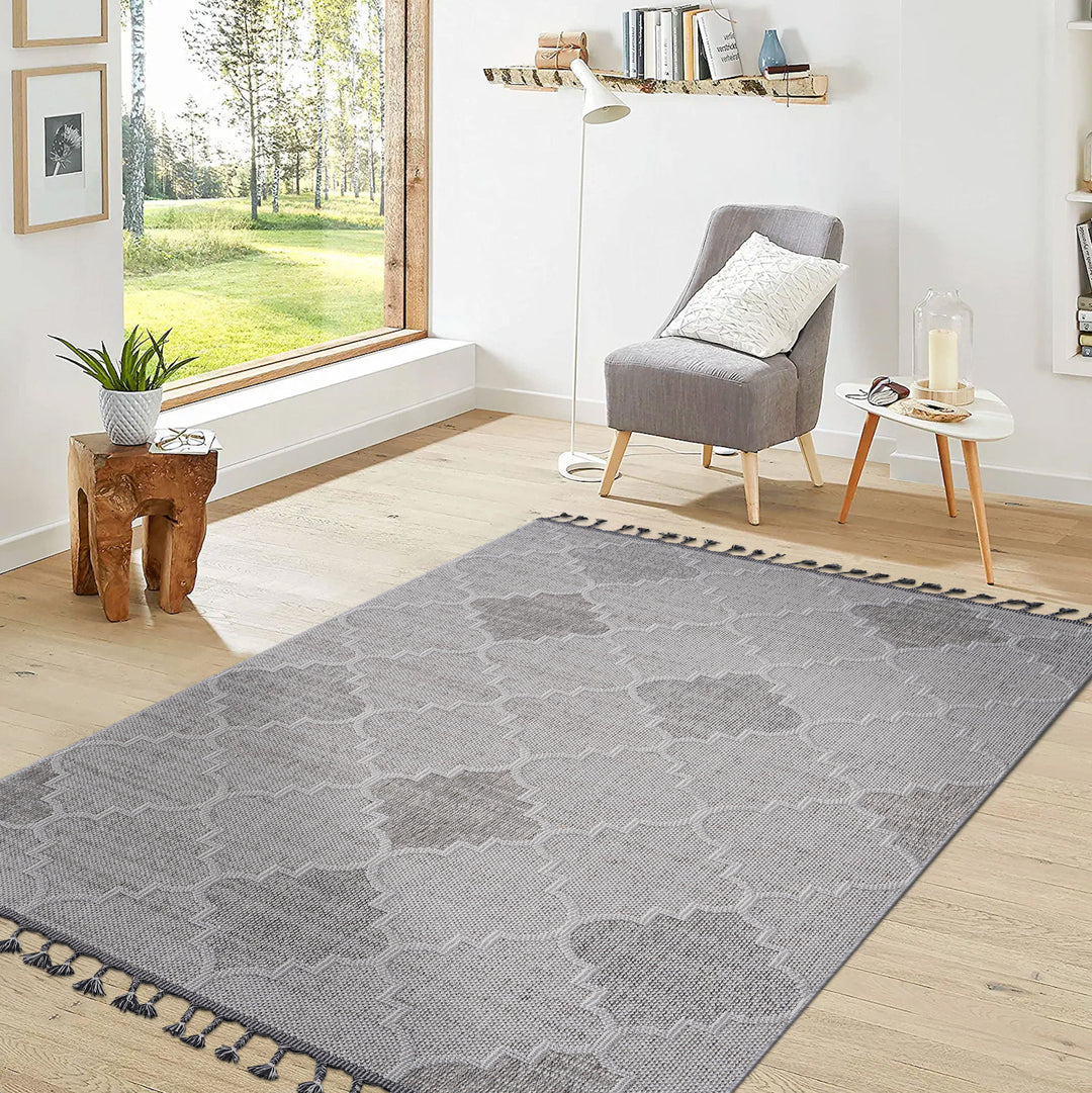 Guros - 8' X 10' Trellis Indoor / Outdoor Area Rug - White / Gray